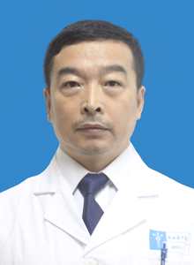 李伟
