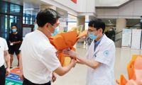 【致敬医师节】区领导慰问我院医务工作者们