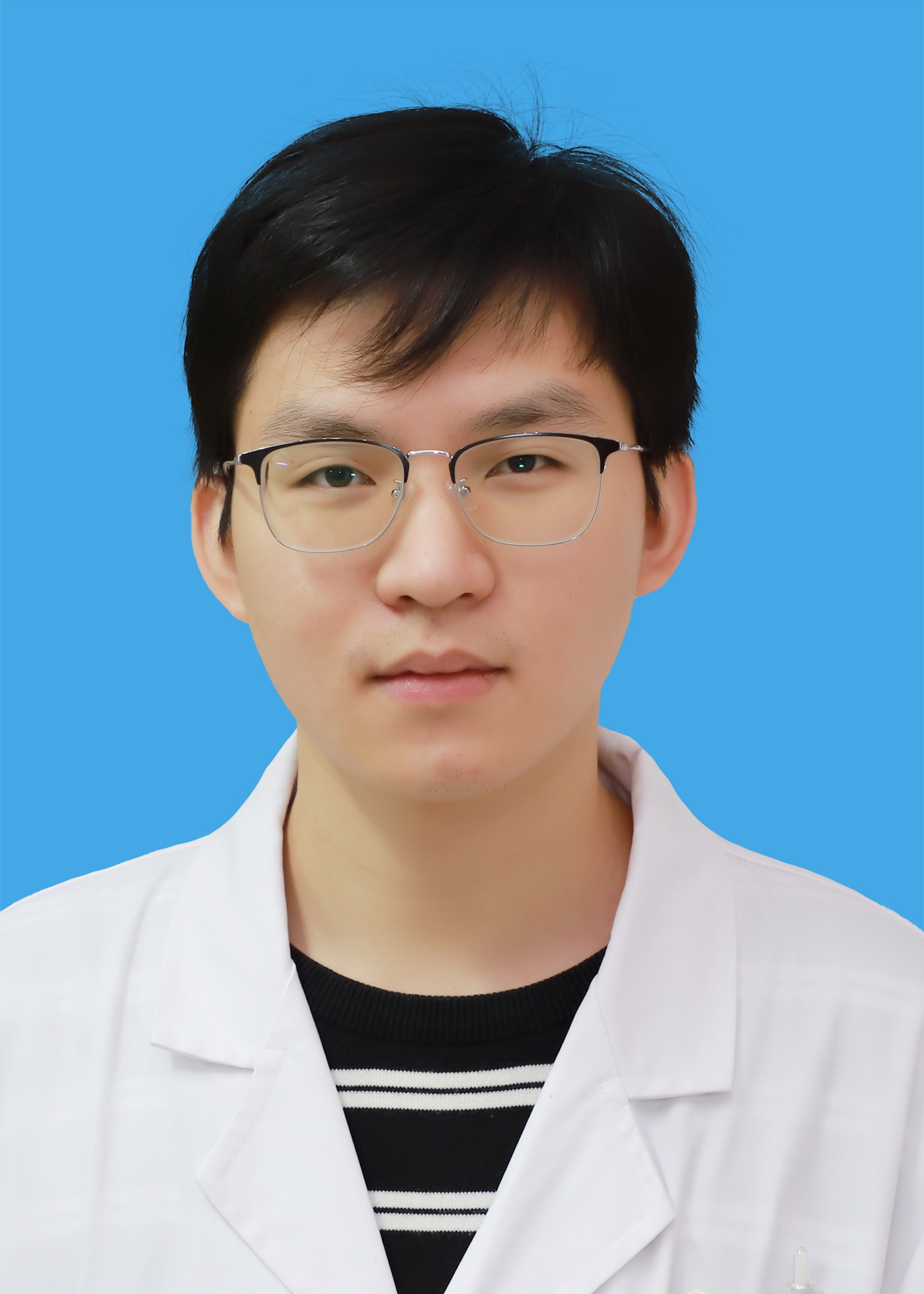 主治医师 尉逸斐