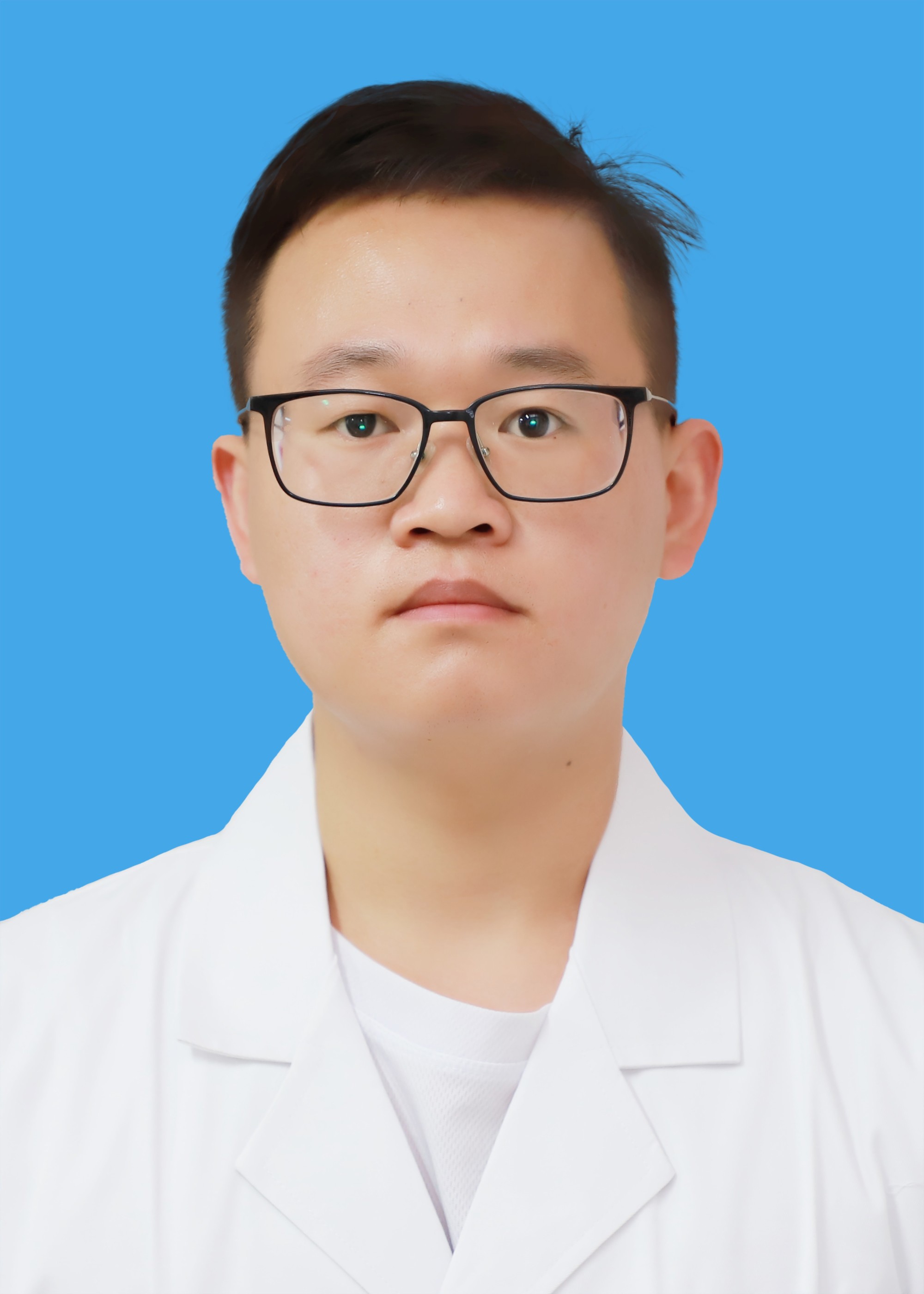主治医师 于堡垒
